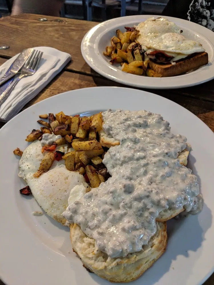 Biscuits & Gravy